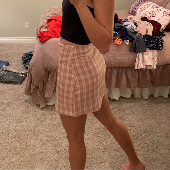 pink plaid mini skirt!! - Picture 2 of 2